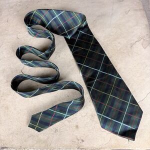 VINTAGE New With Tags Kinloch Anderson Erskine Veterans Silk Tartan Green Tie